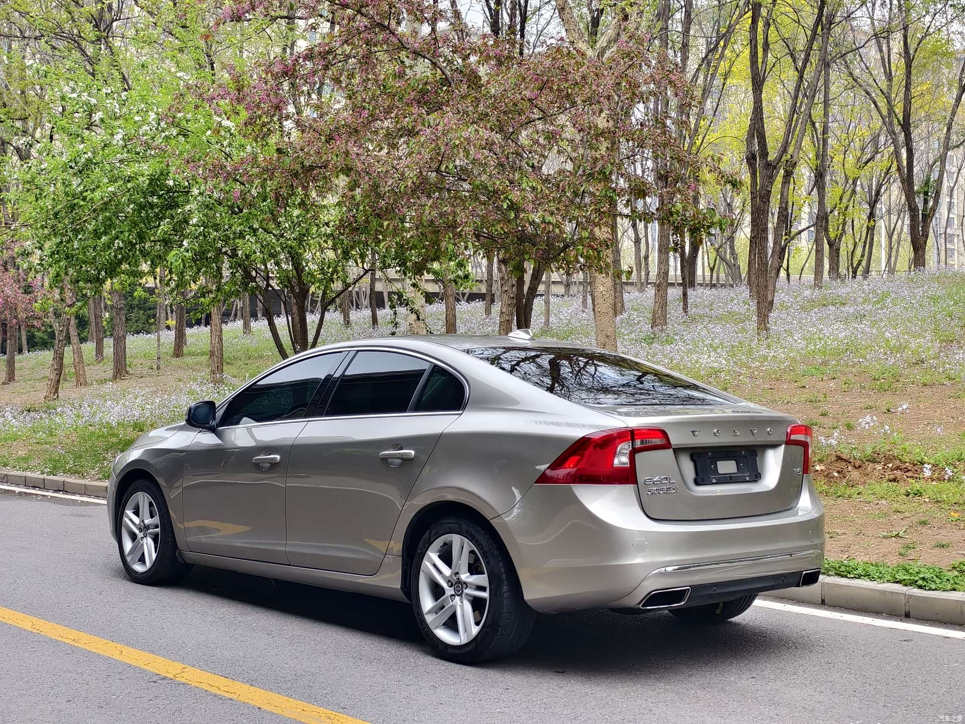 Volvo S60, 2015 10