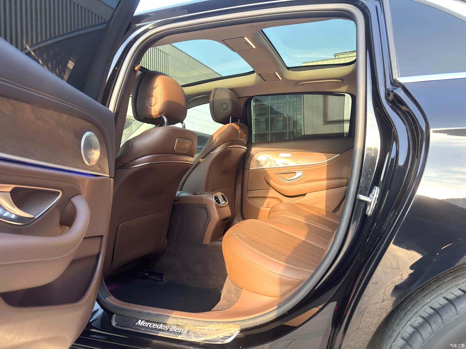 Mercedes-Benz E-Class, 2018 7