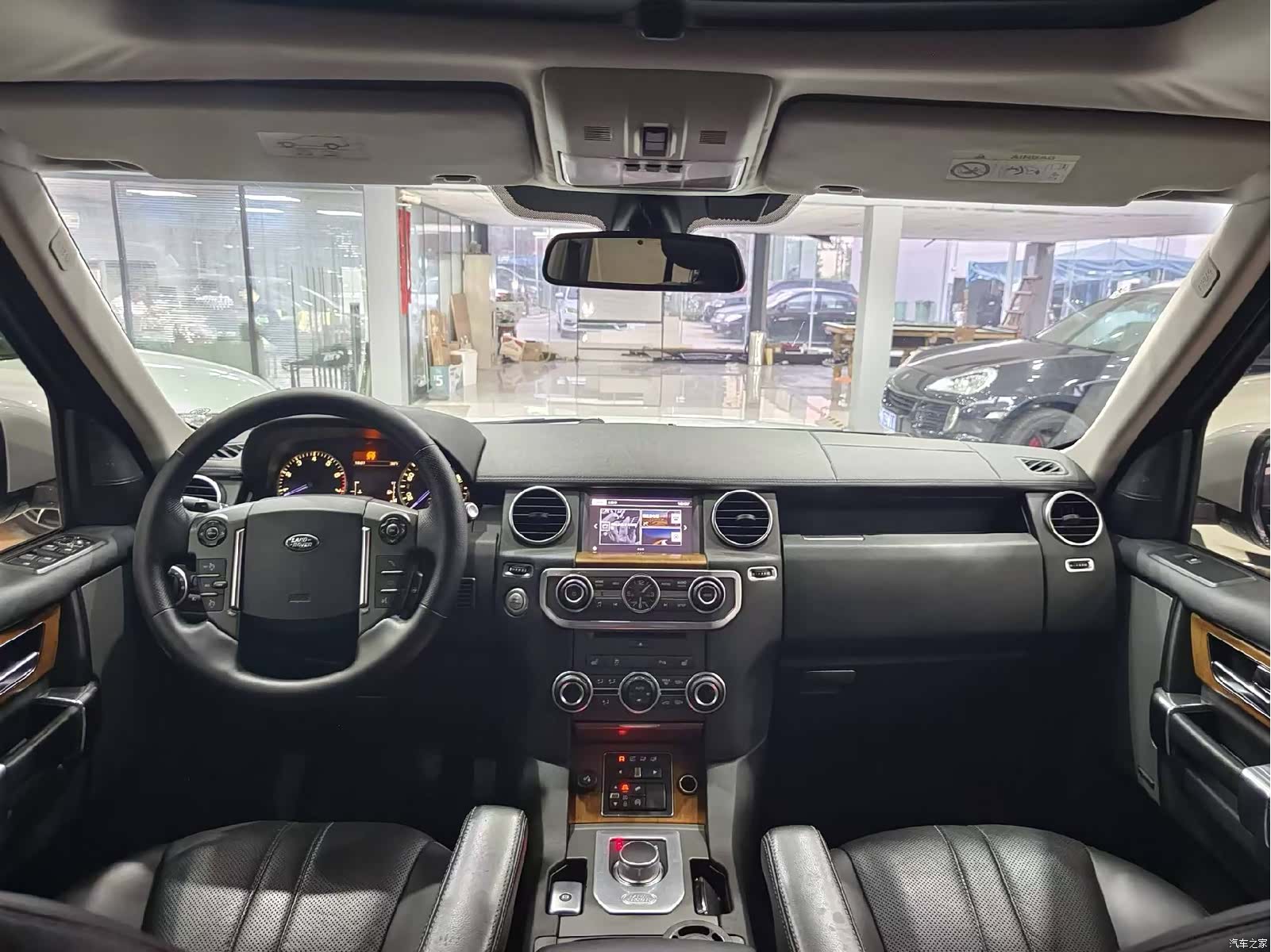 Land Rover Discovery, 2017 6
