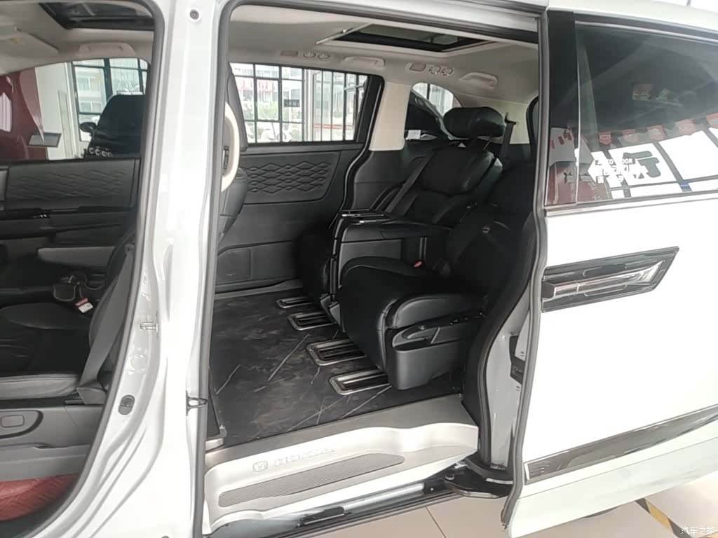 Honda Elysion, 2024 17