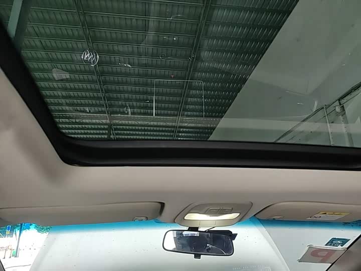 Buick GL6 2018 18T 6 seats Elite