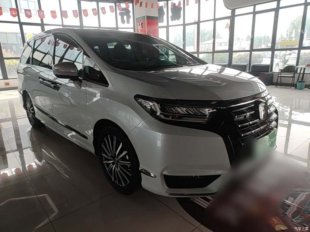 Honda Elysion, 2024 4