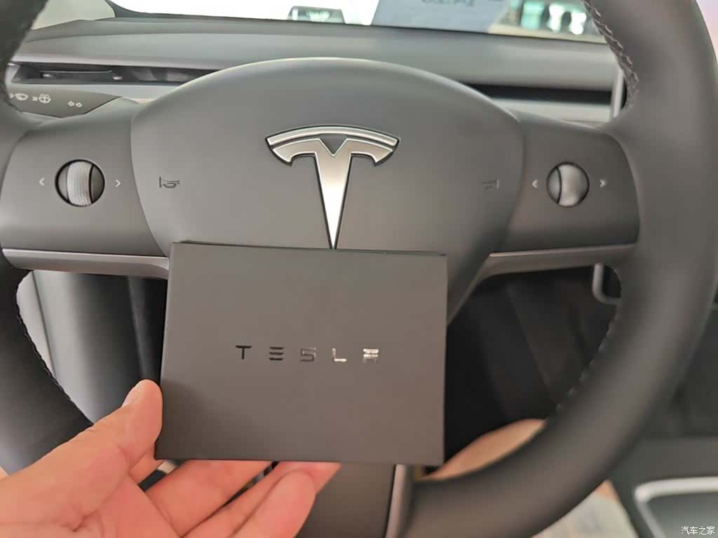 Tesla Model Y, 2021 9