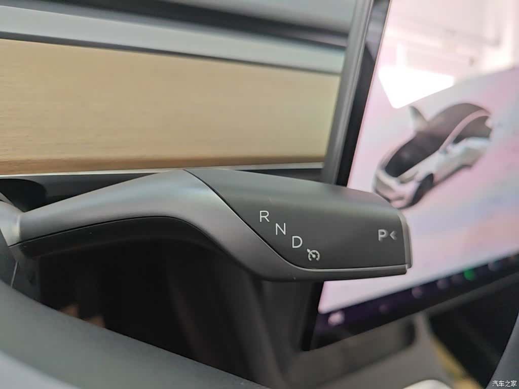 Tesla Model Y, 2021 14