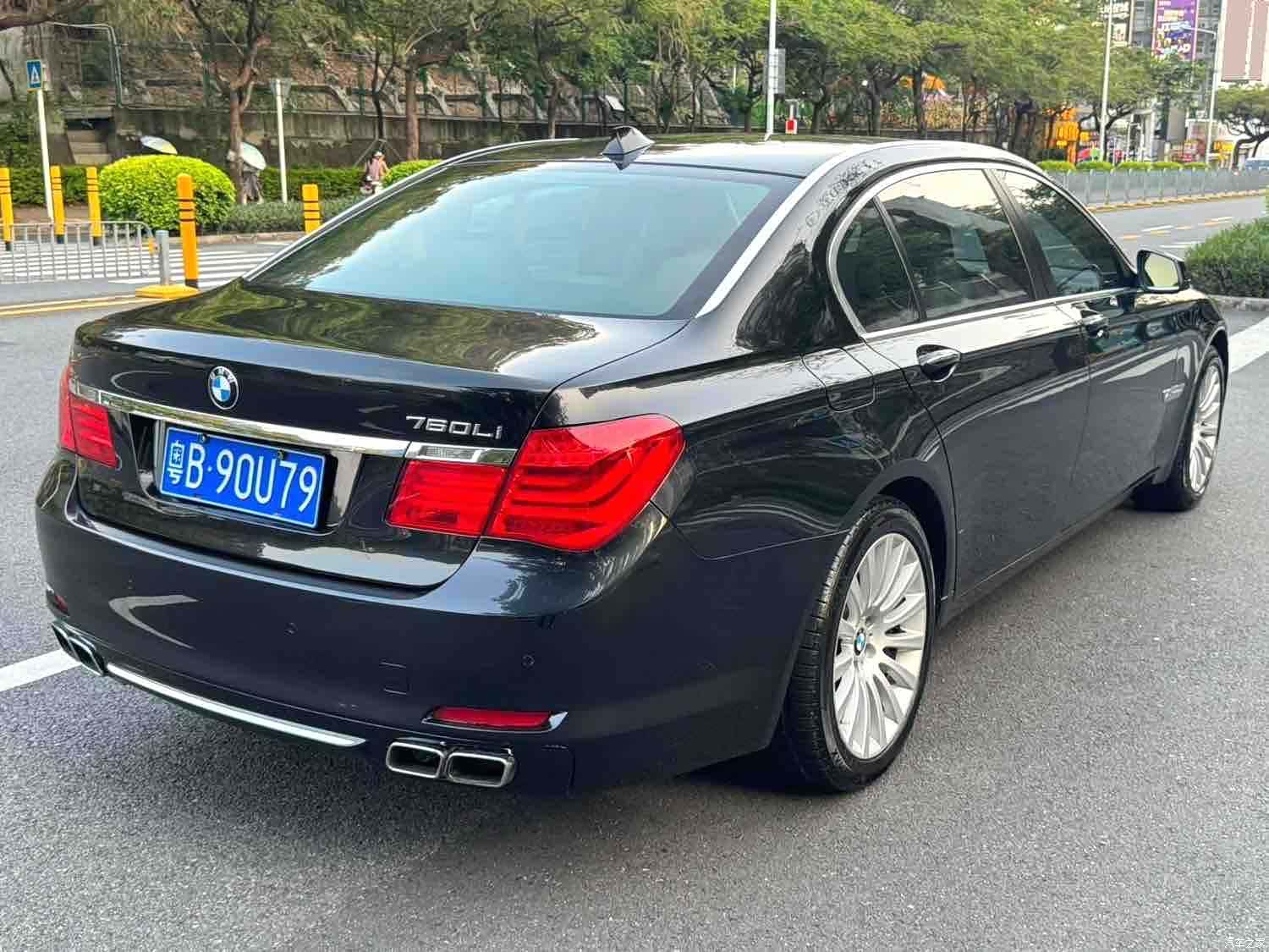 BMW 7 Series, 2011 4