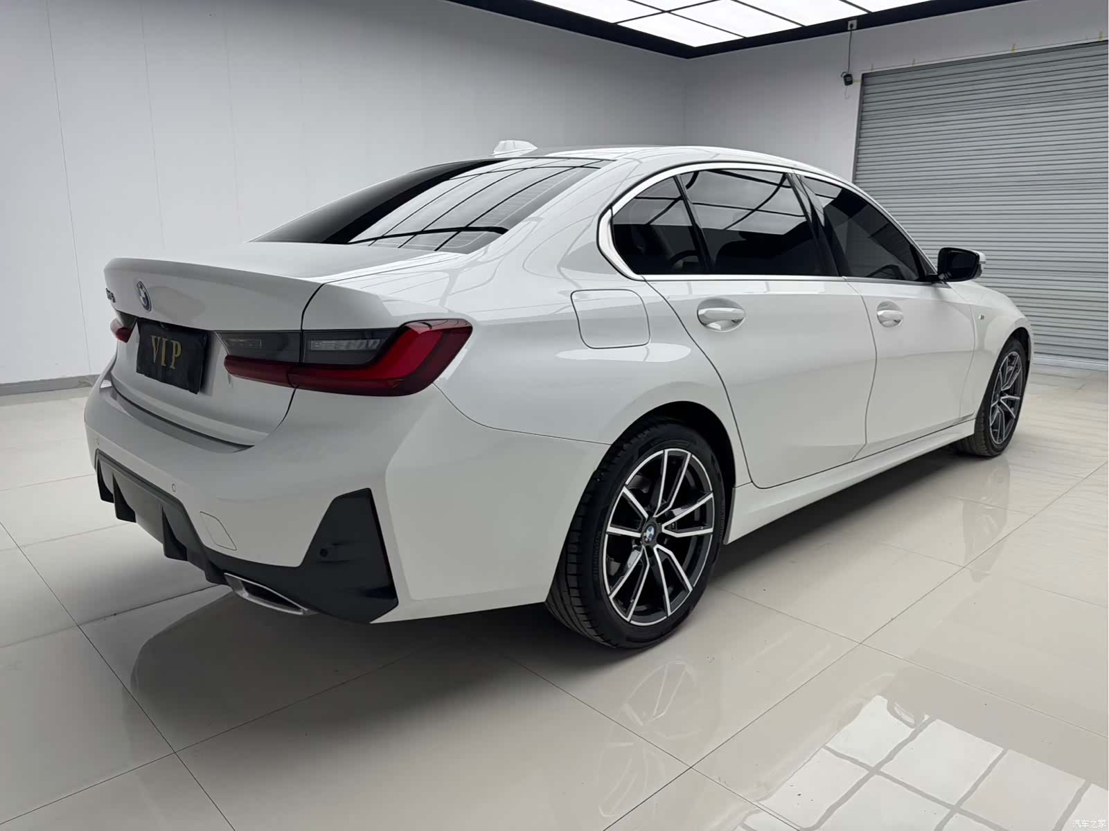BMW 3 Series, 2023 все фото