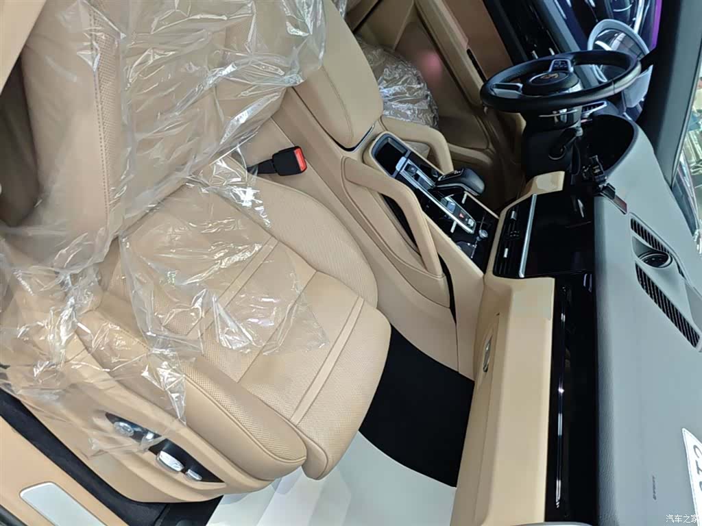 Porsche Cayenne, 2020 25