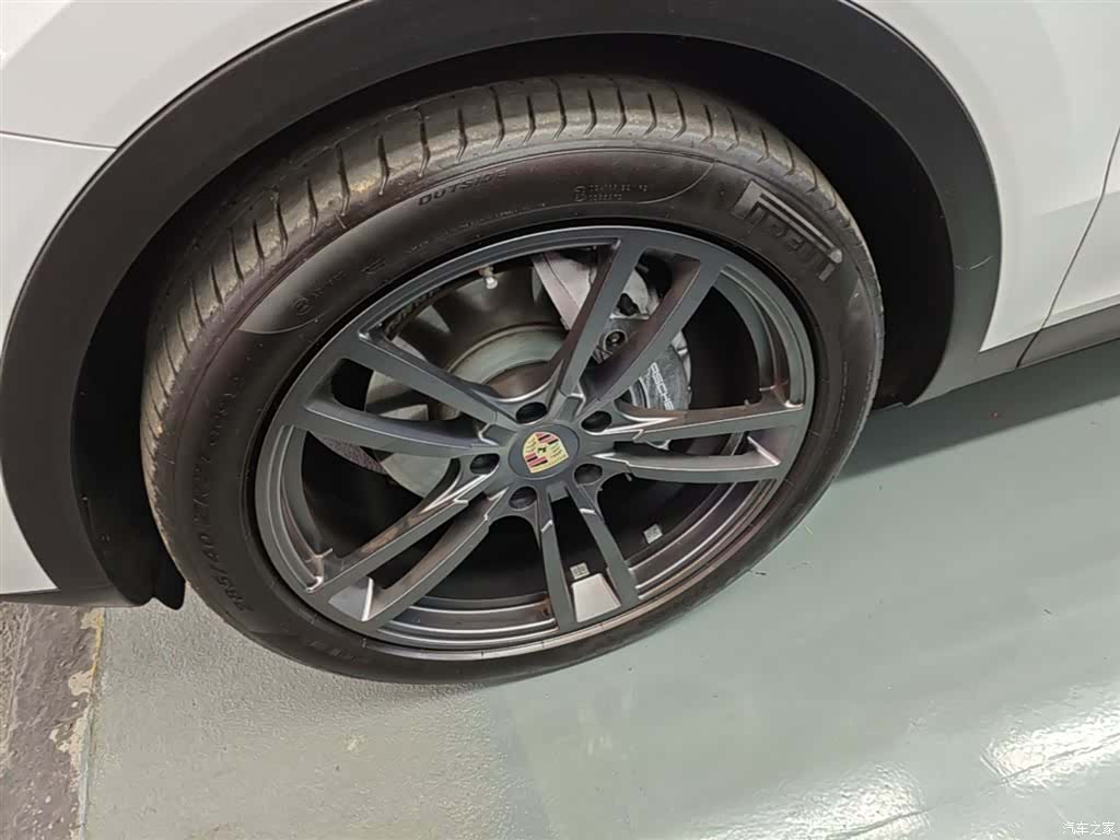 Porsche Cayenne, 2020 23