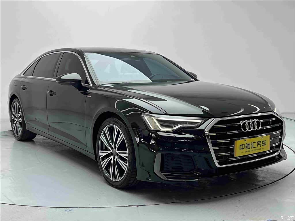 Audi A6L, 2022 3
