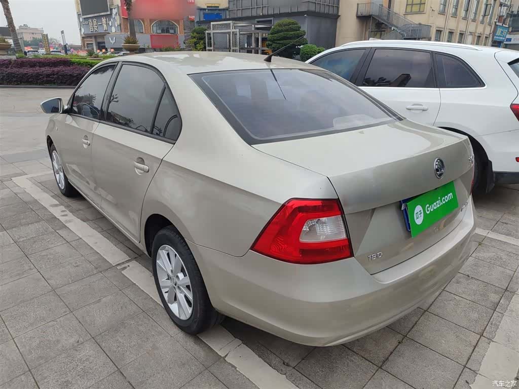 Skoda Rapid, 2016 все фото
