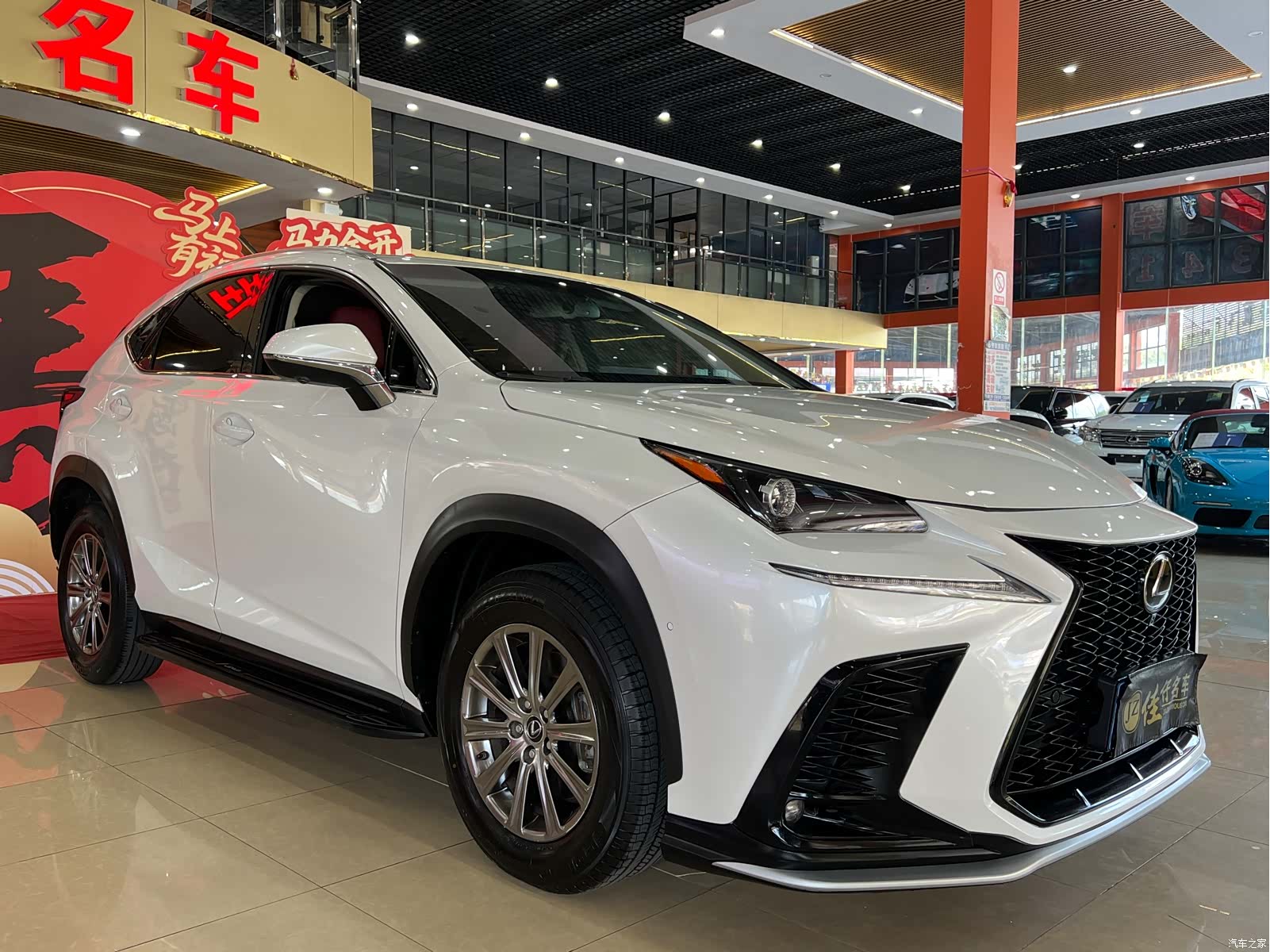 Lexus NX, 2019 3