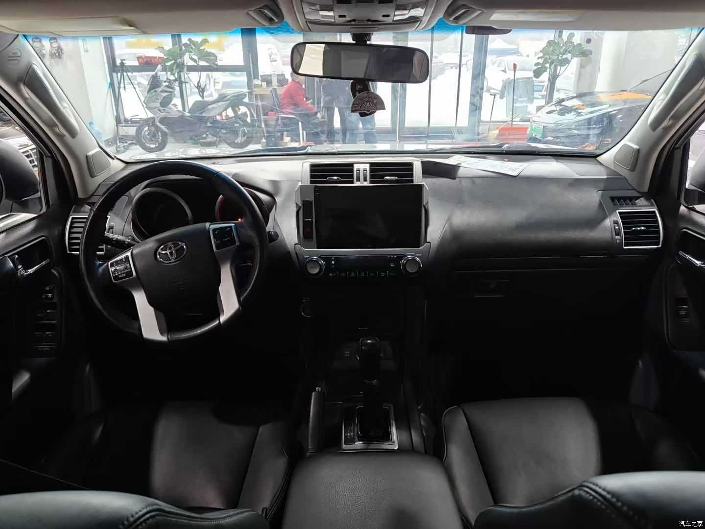 Toyota Prado, 2017 все фото