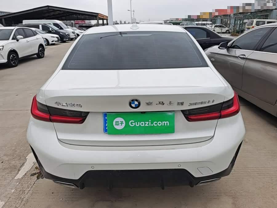 BMW 3 Series 2023, фото 4