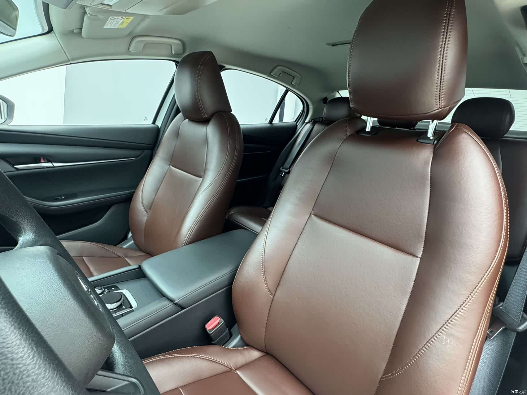 Mazda Mazda3, 2021 11