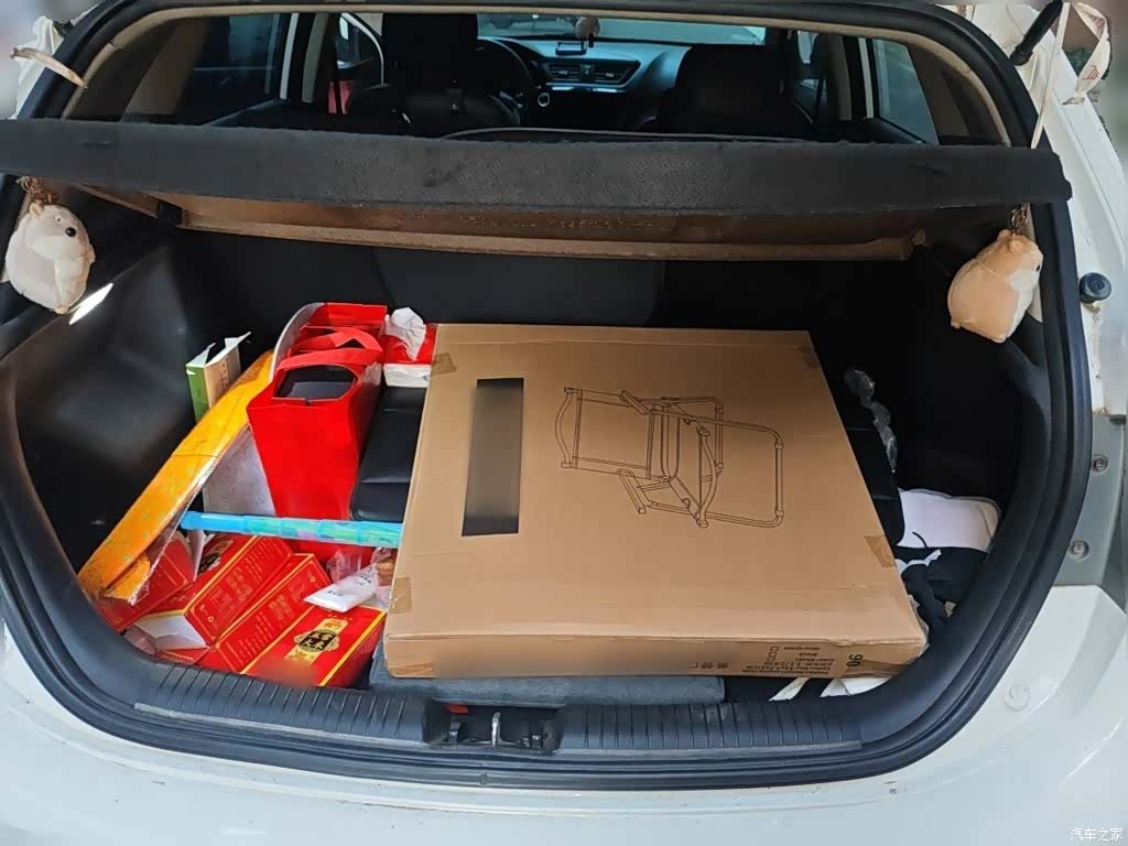 Kia K2, 2015 10