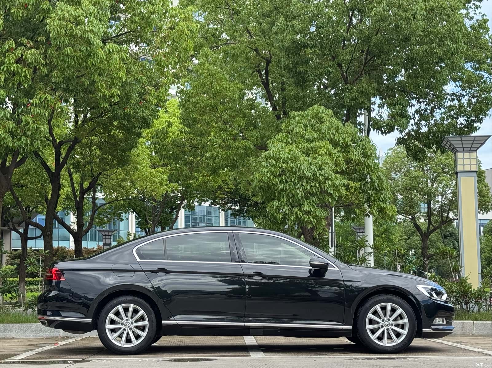 Volkswagen Magotan, 2019 14
