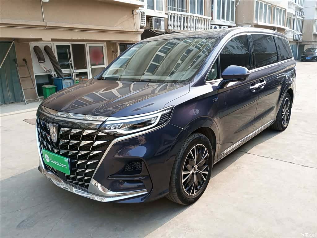 Roewe iMAX8, 2023 2