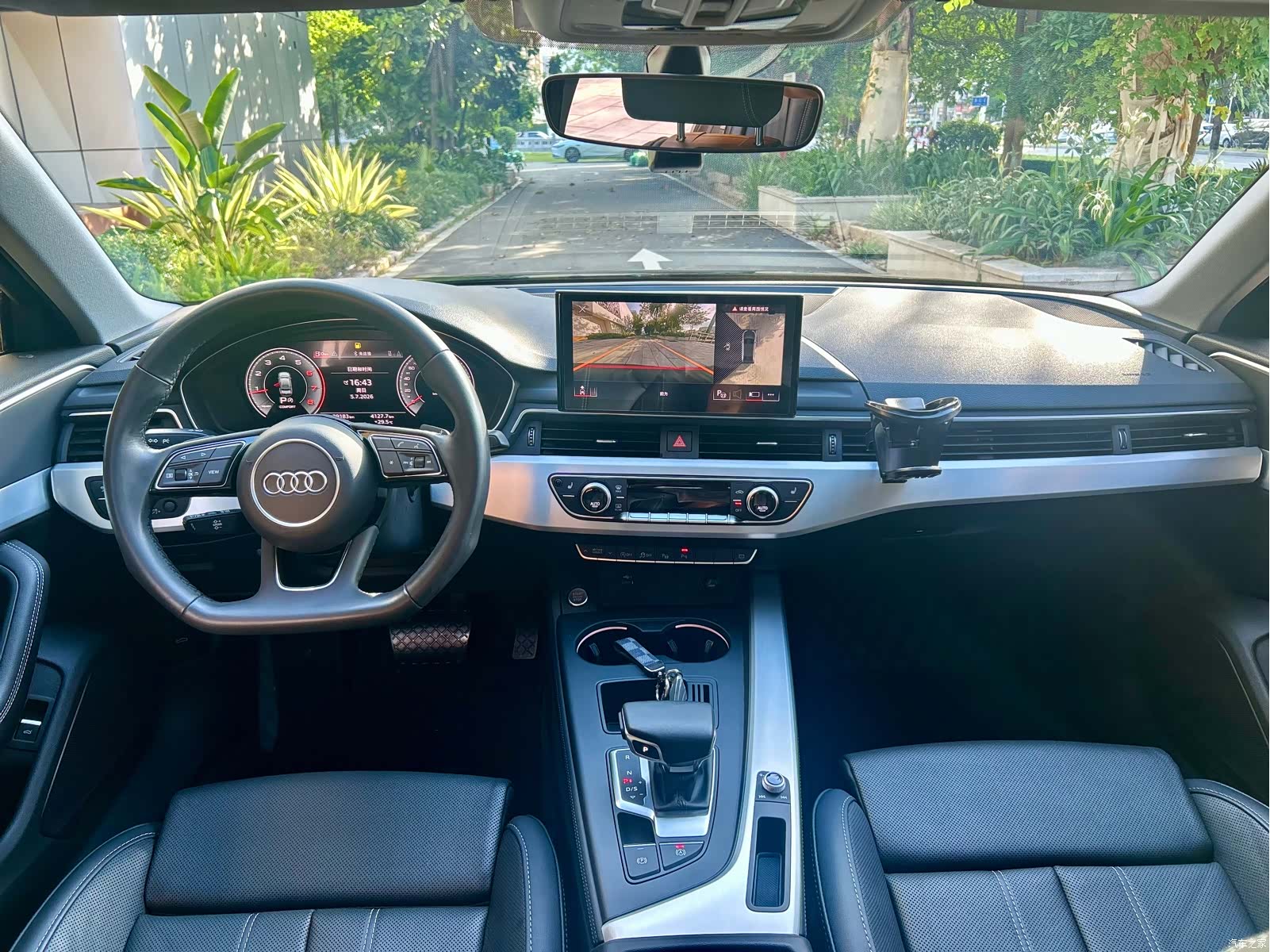 Audi A4L, 2022 10