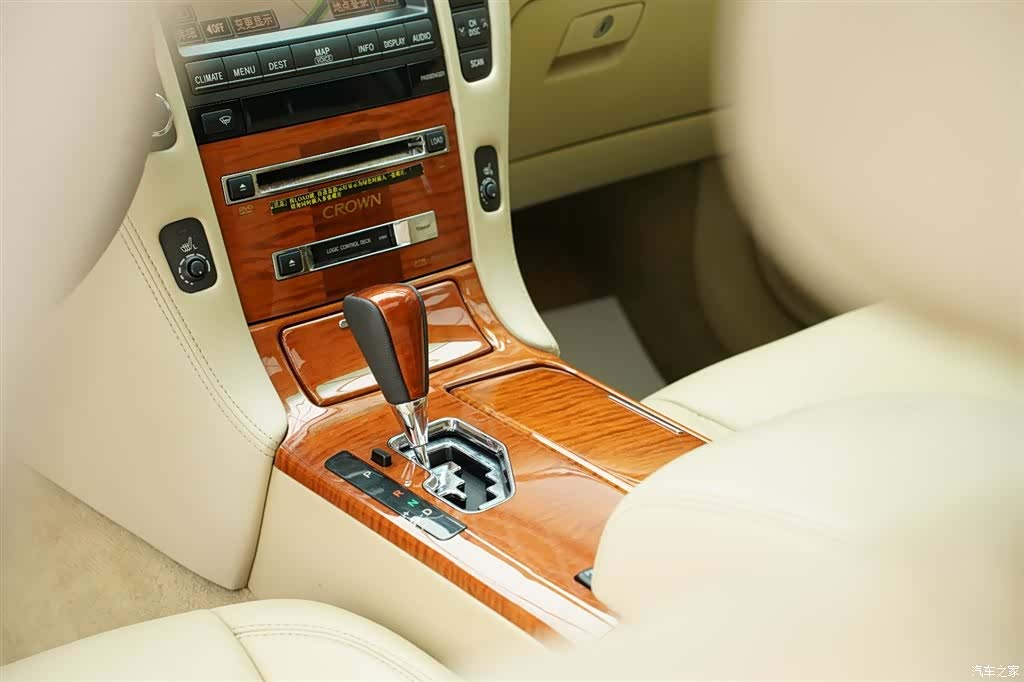 Toyota Crown, 2007 33