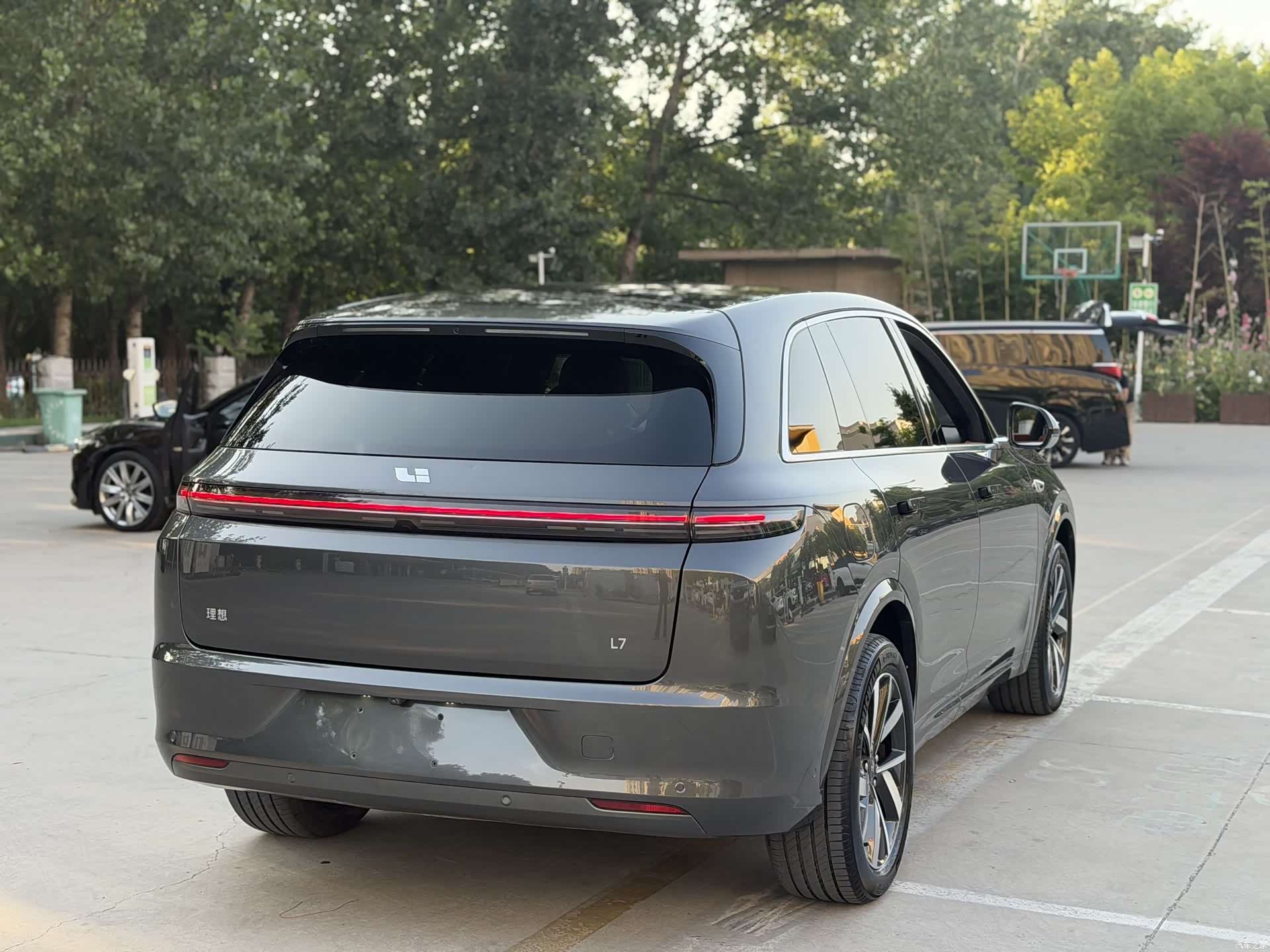Li Auto L7, 2024 все фото