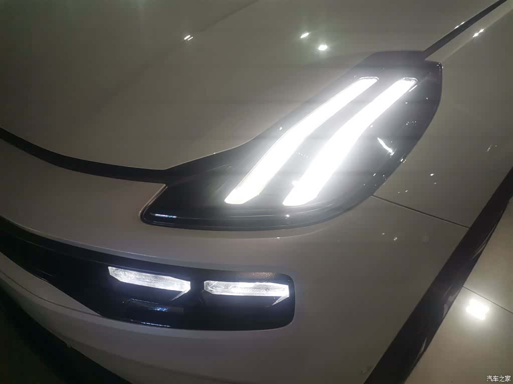 Lynk & Co 02, 2023 18