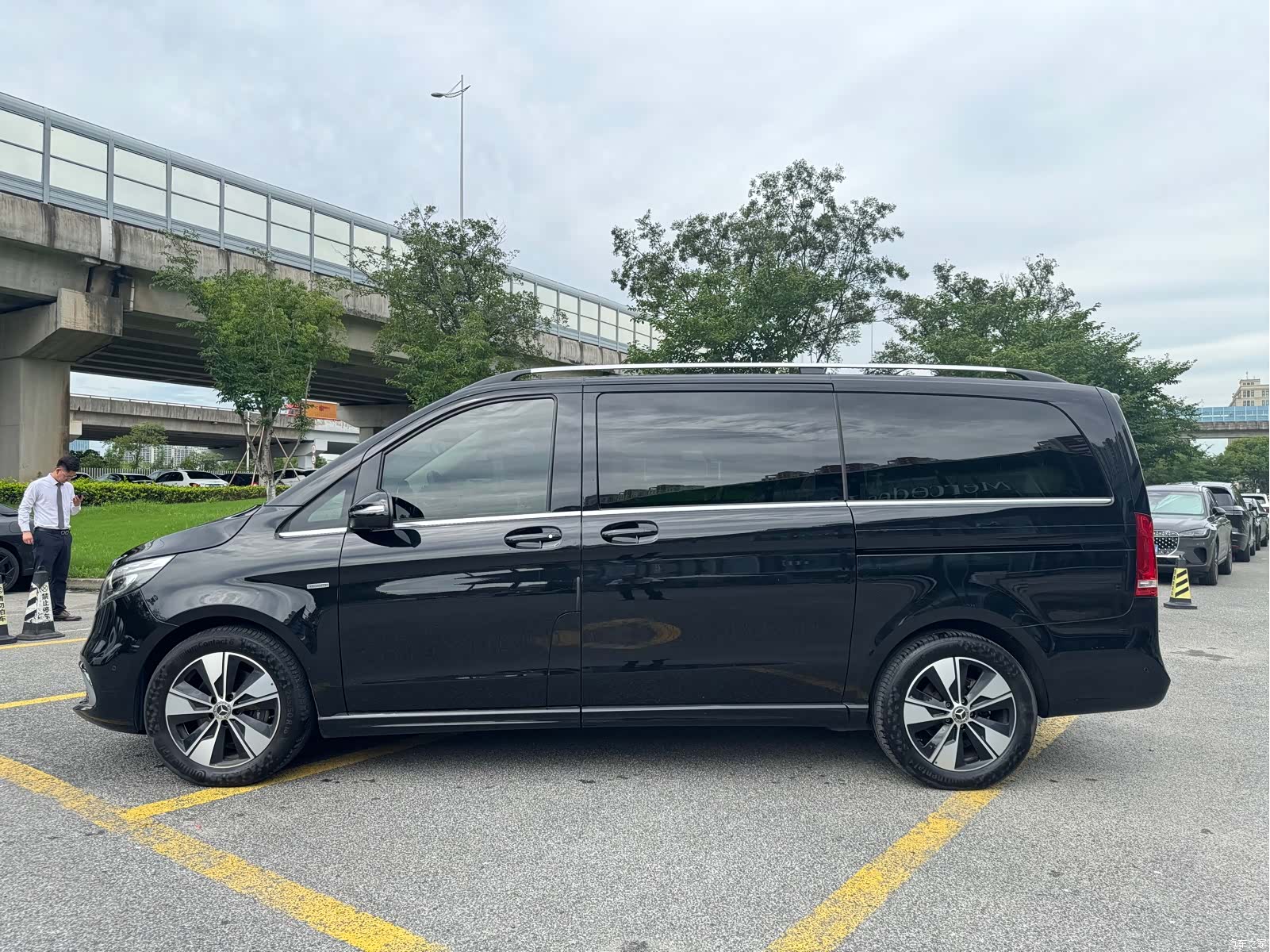 Mercedes-Benz V-Class, 2021 4