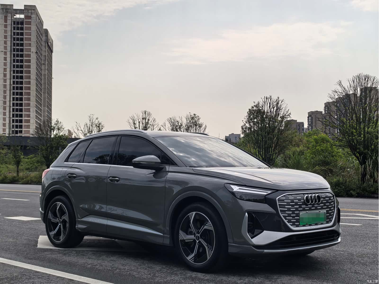 Audi Q4 e-tron, 2024 3