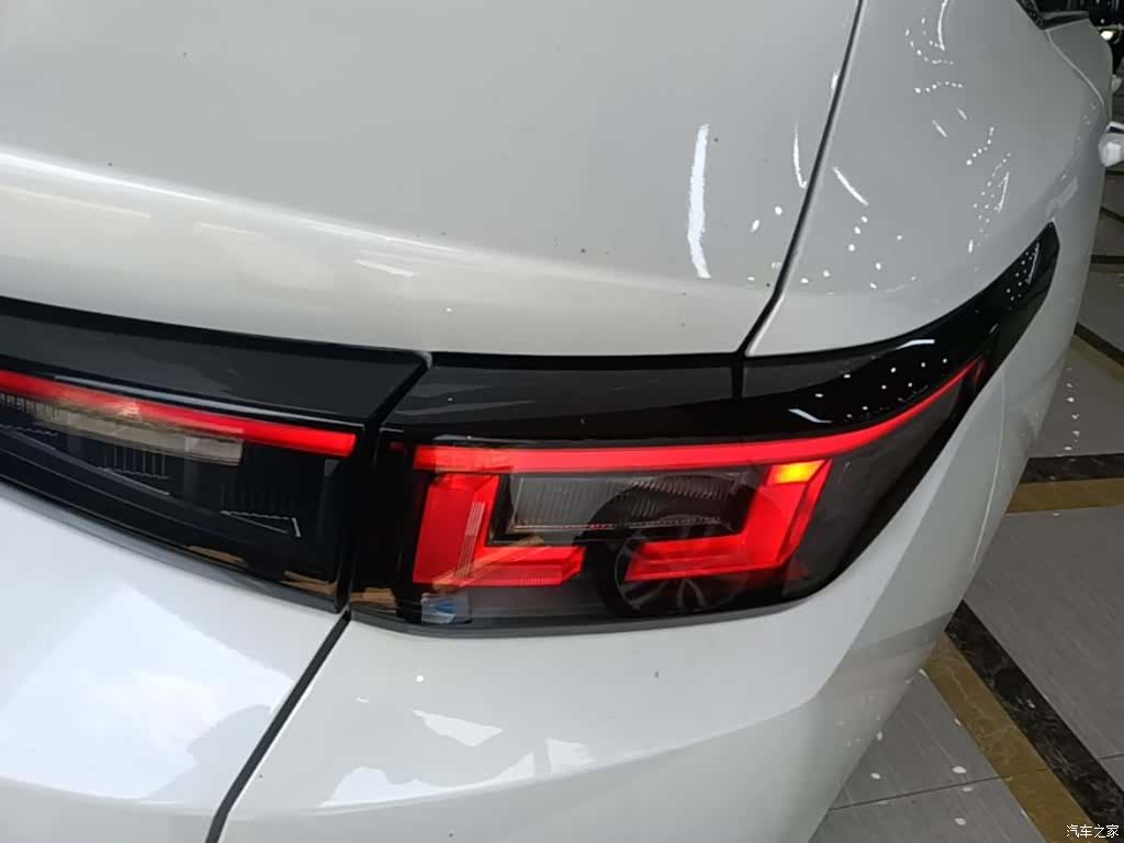 Changan Eado, 2025 8