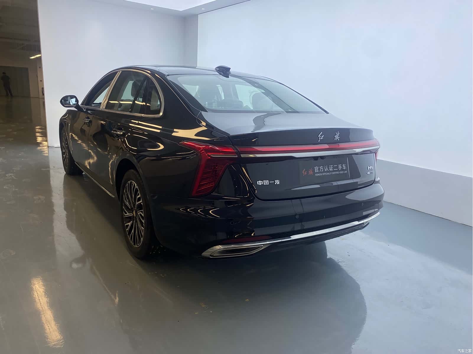 Hongqi H5, 2026 15