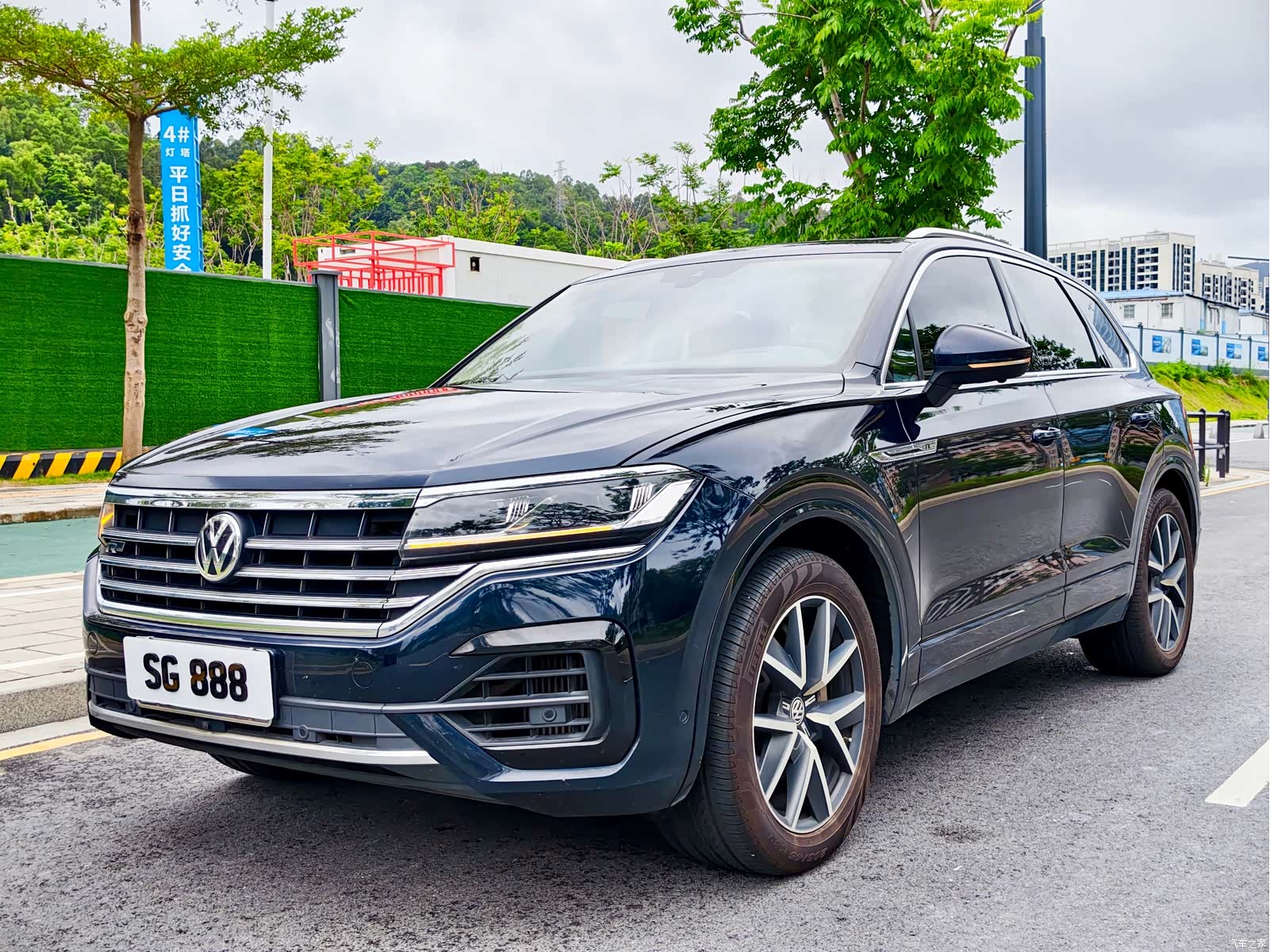 Volkswagen Touareg, 2019 1