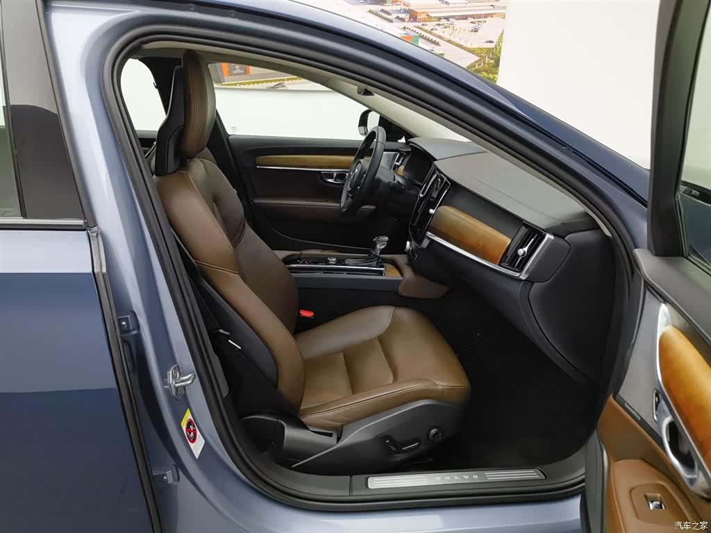 Volvo S90, 2018 23