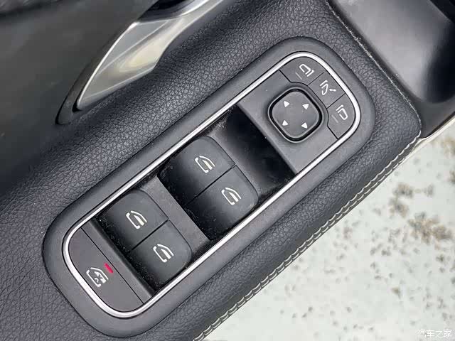 Mercedes-Benz A-Class, 2020 16