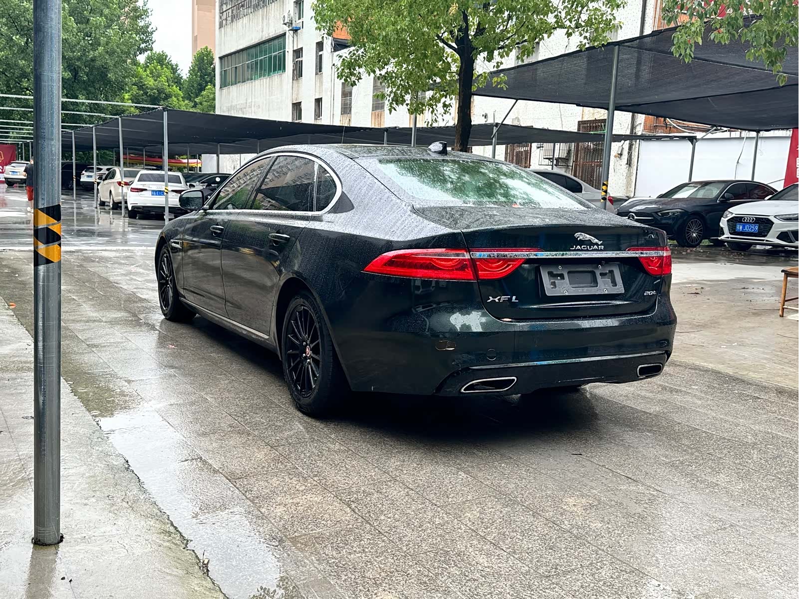 Land Rover XFL, 2018 6