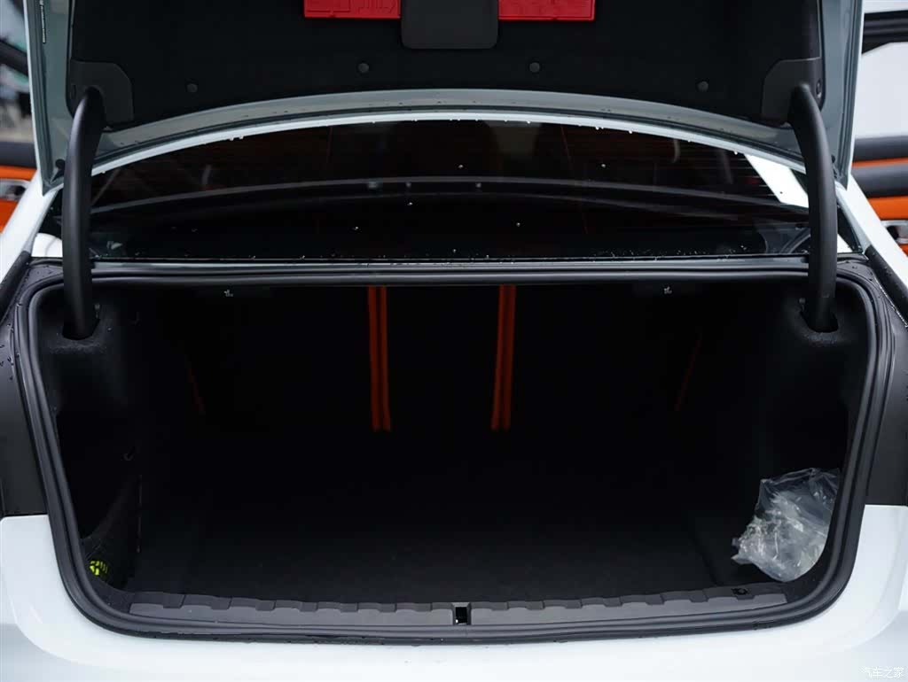 BMW M3, 2024 41