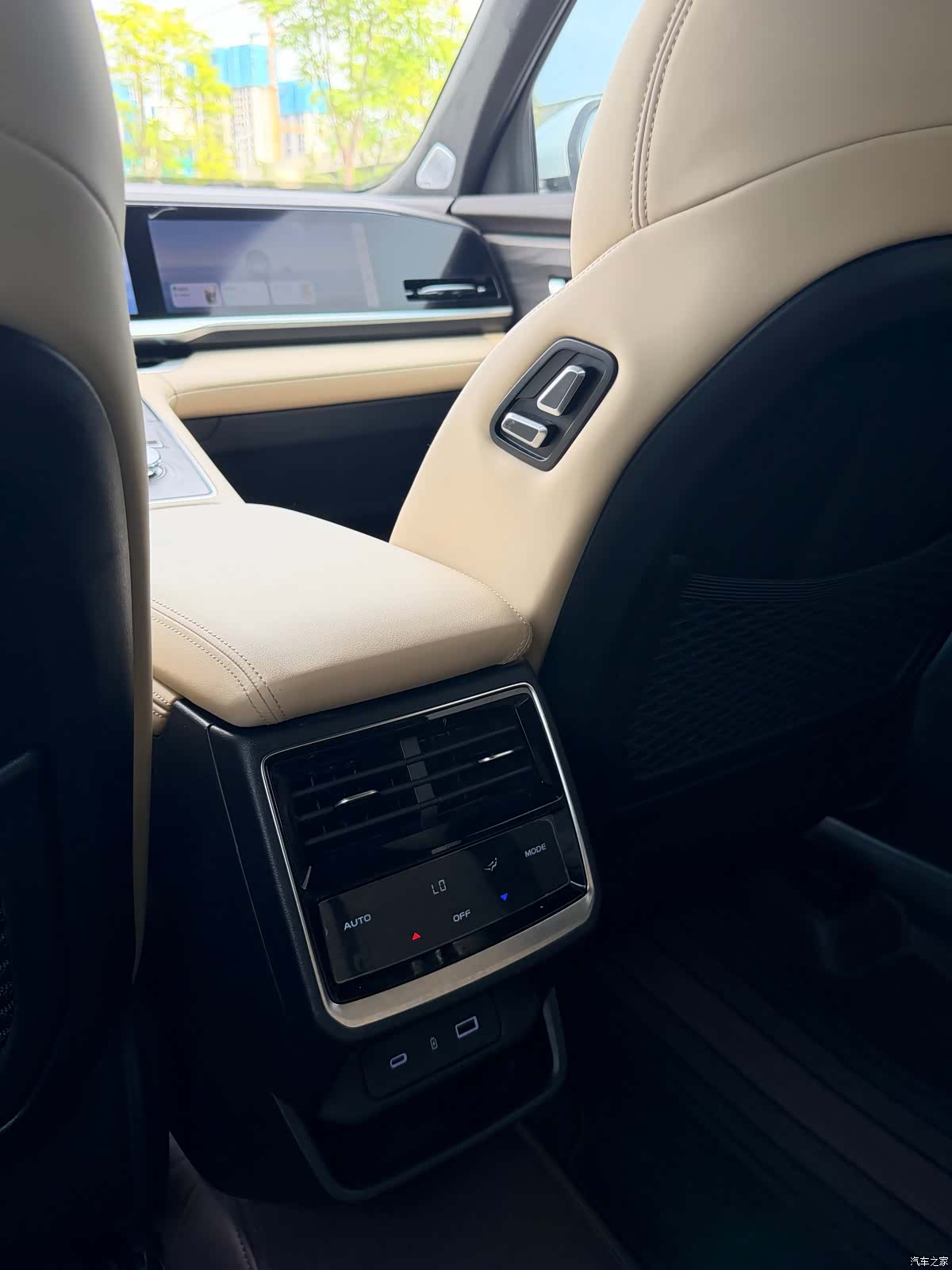 Geely Xingyue L, 2025 16