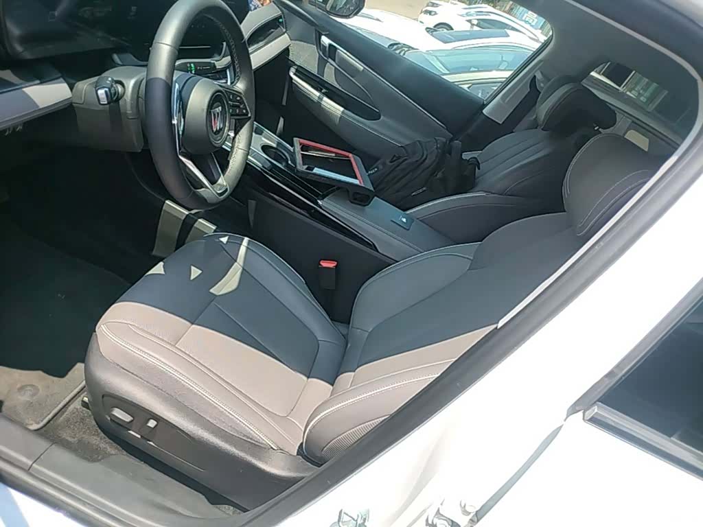Buick E5, 2025 15