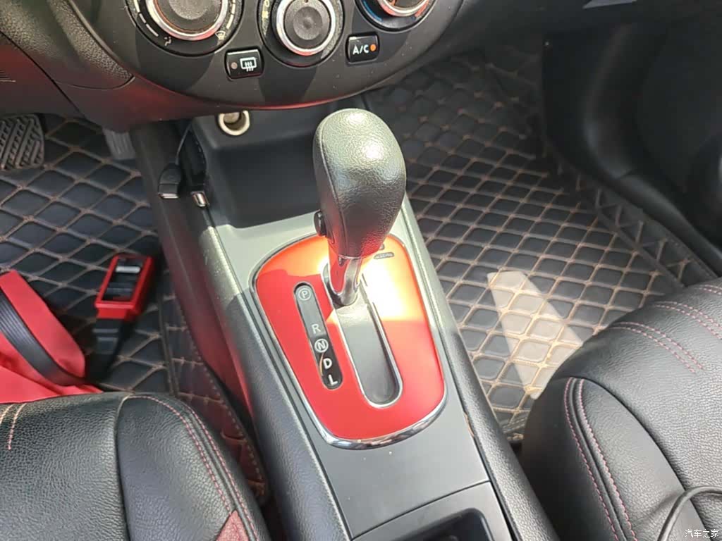Nissan Tiida, 2016 14