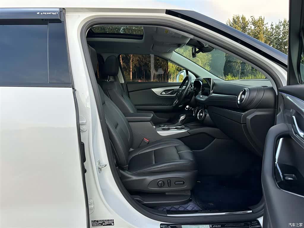 Chevrolet Blazer, 2023 16