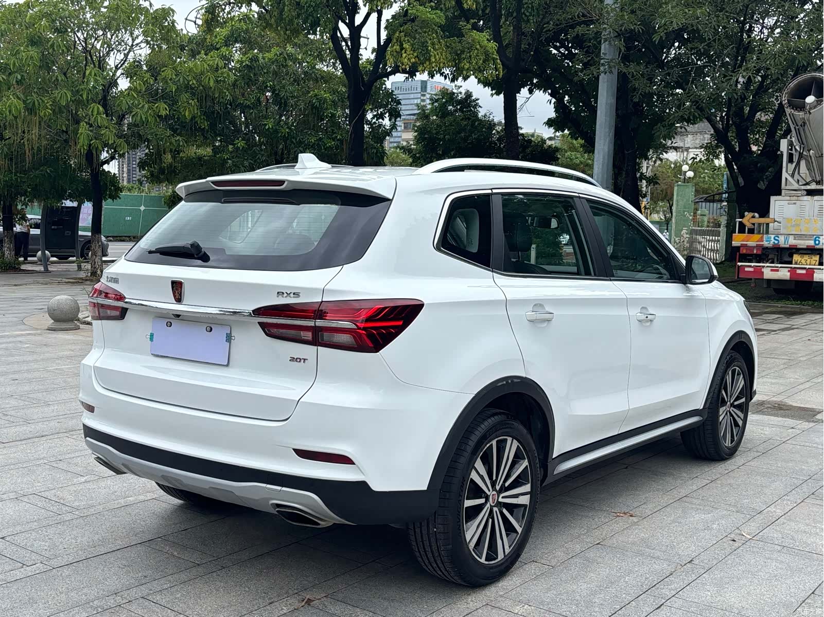 Roewe RX5, 2019 4
