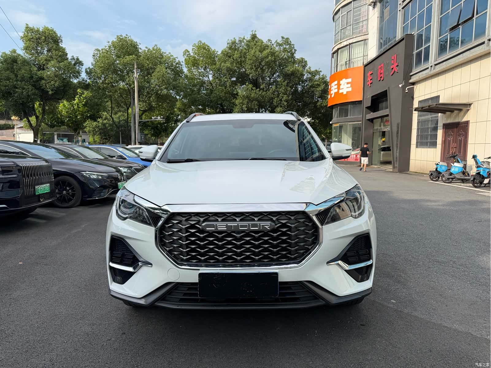Jetour X70, 2022 3