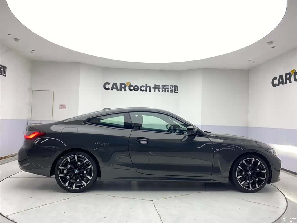 BMW 4 Series, 2026 4