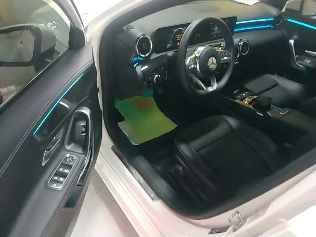 Mercedes-Benz A-Class, 2019 16