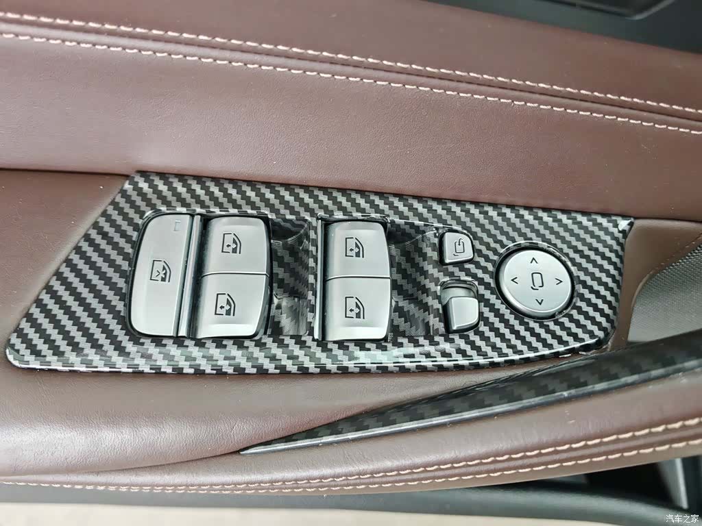 BMW 5 Series, 2018 9