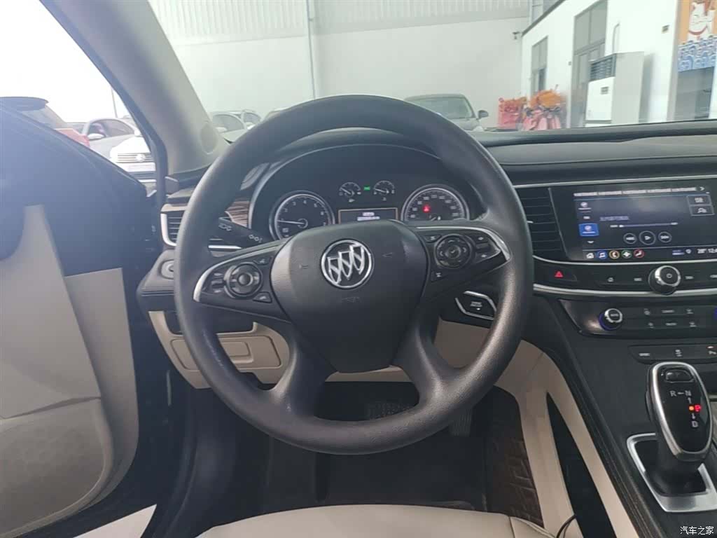 Buick LaCrosse, 2020 11