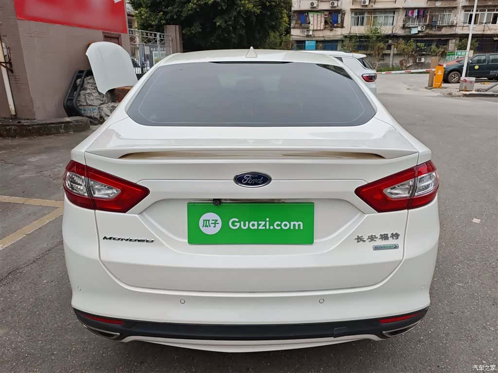 Ford Mondeo, 2016 6