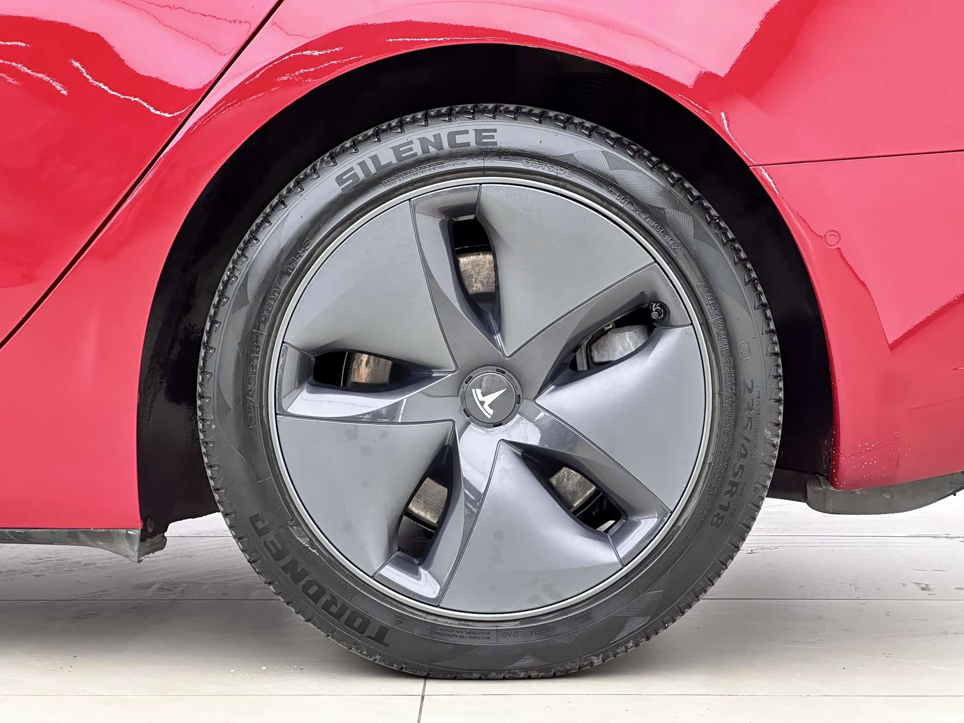 Tesla Model 3, 2020 17