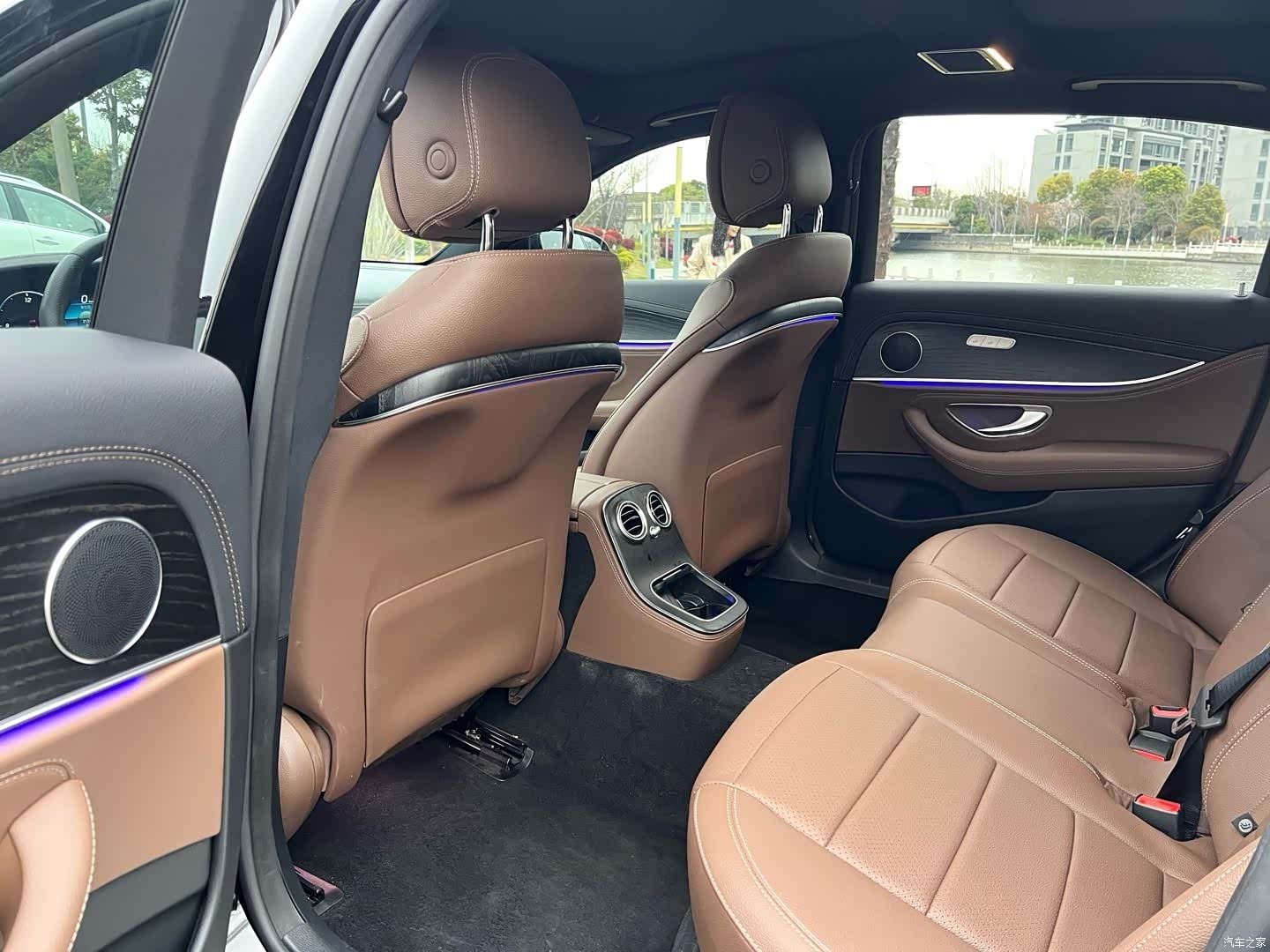 Mercedes-Benz E-Class, 2023 все фото