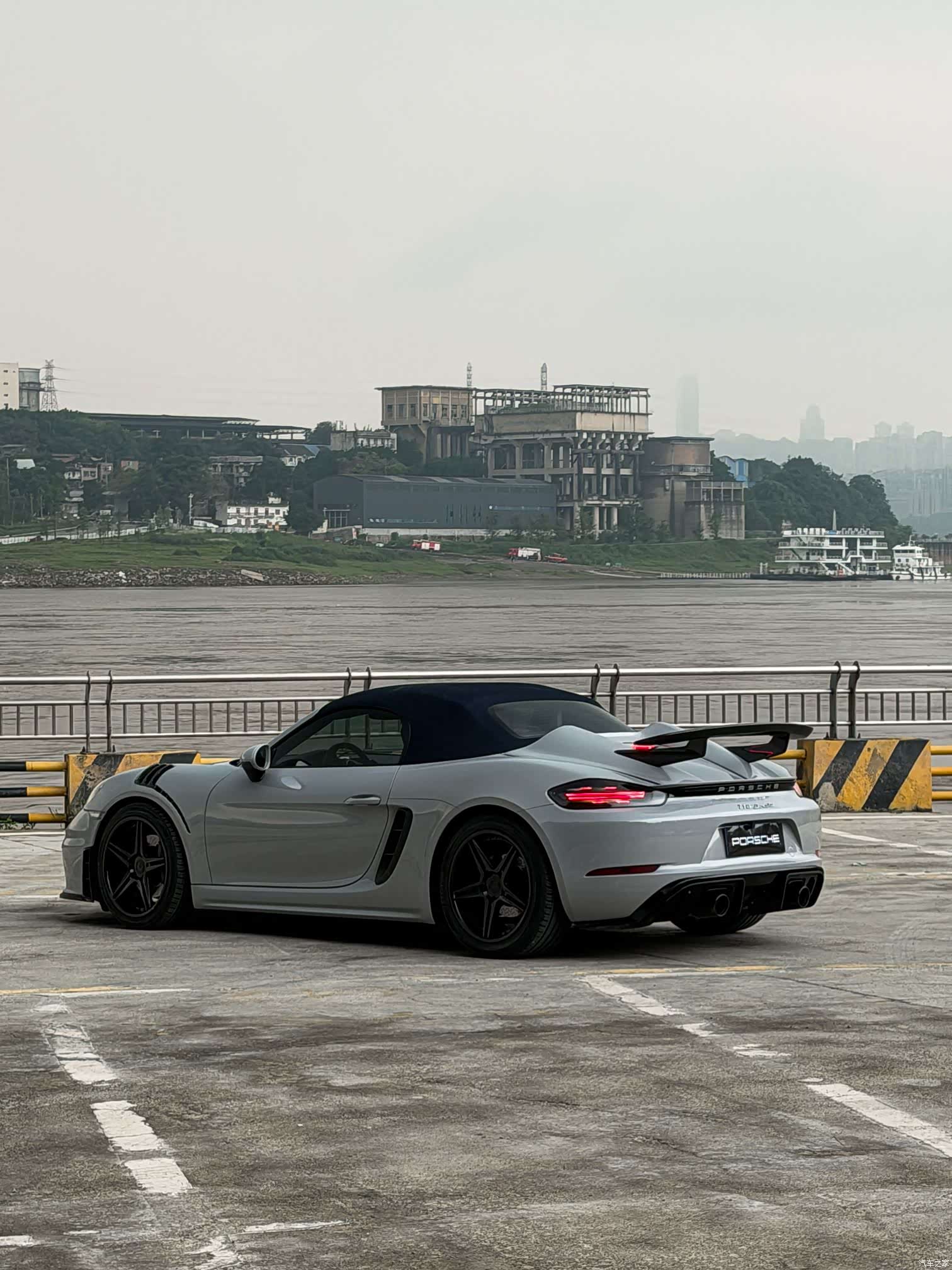 Porsche Boxster, 2018 8
