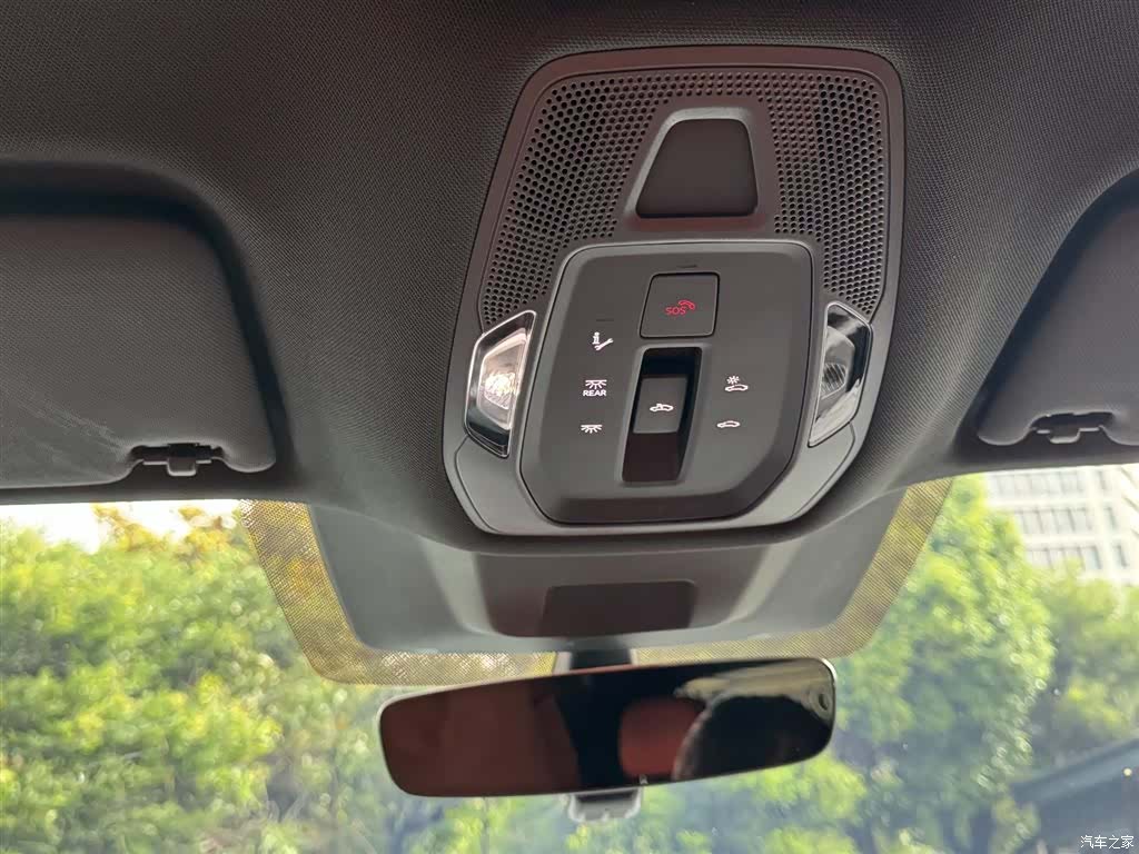 Audi Q5L, 2026 19