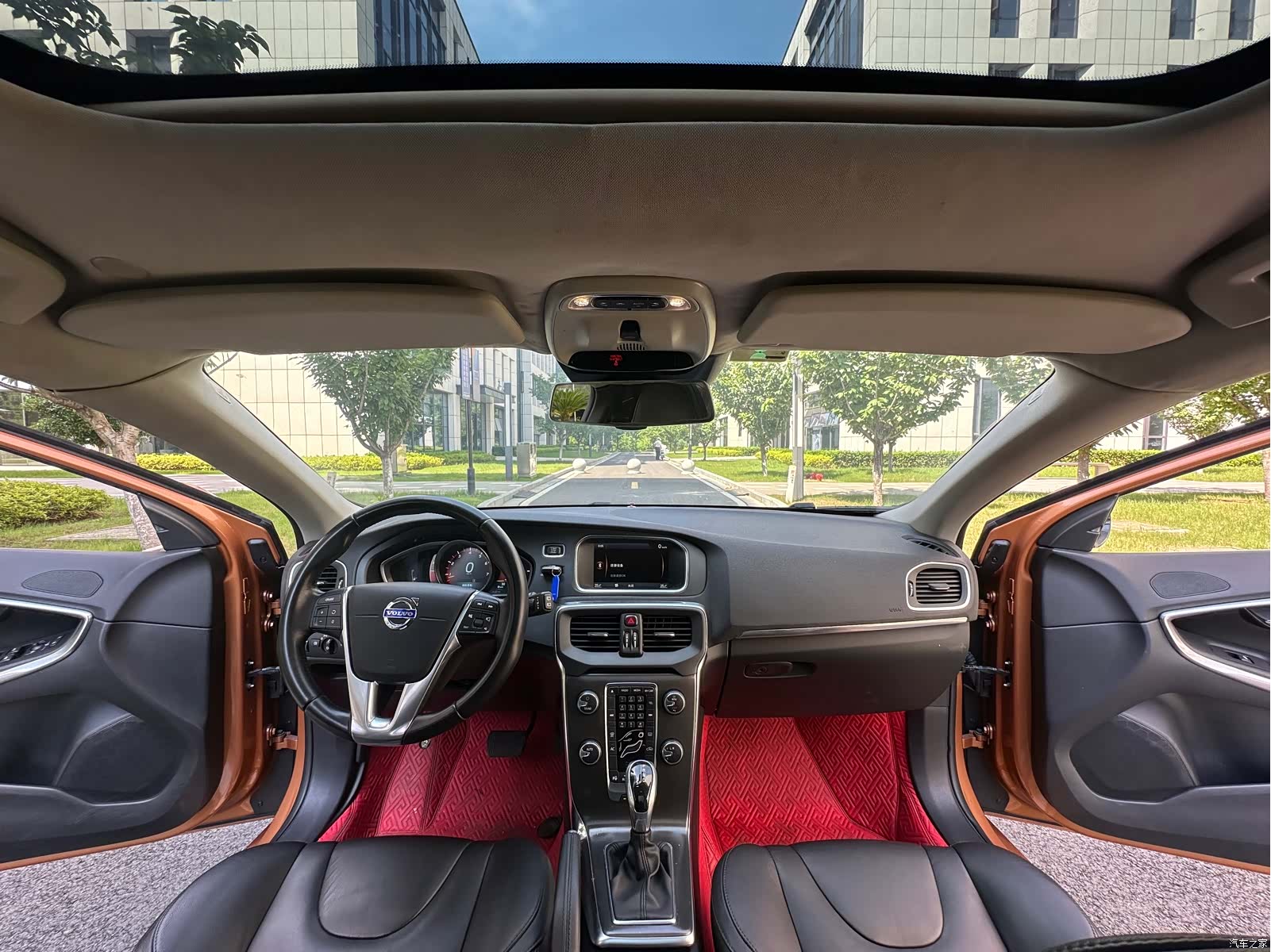 Volvo V40, 2014 11